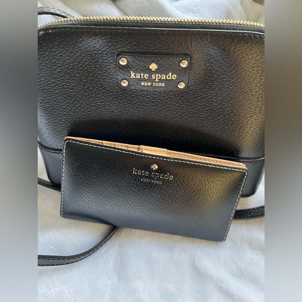 Kate Spade Crossbody with Free Wallet